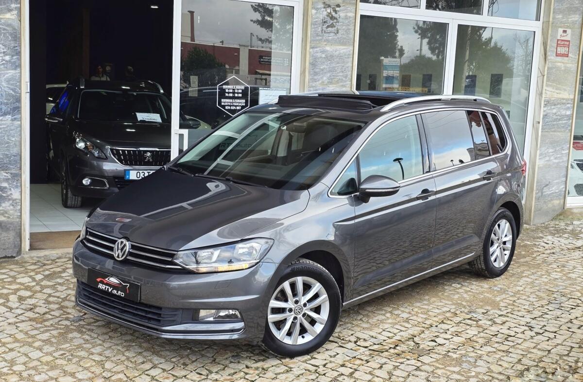 VOLKSWAGEN Touran 1.6 TDI Highline DSG