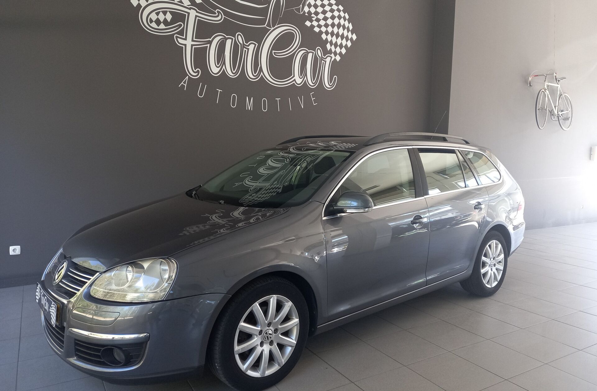VOLKSWAGEN Golf 1.9 TDi Confortline