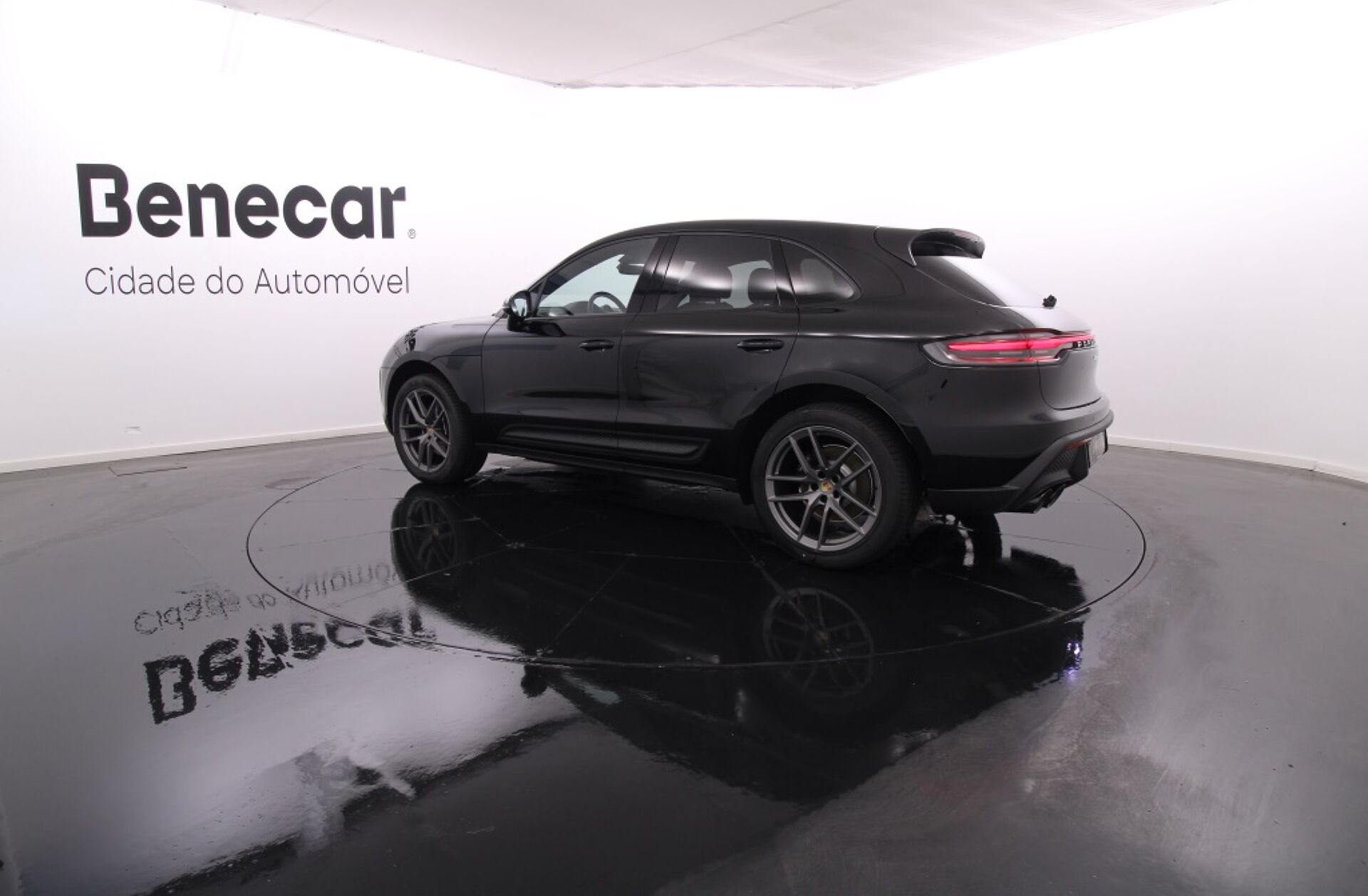 PORSCHE Macan Macan