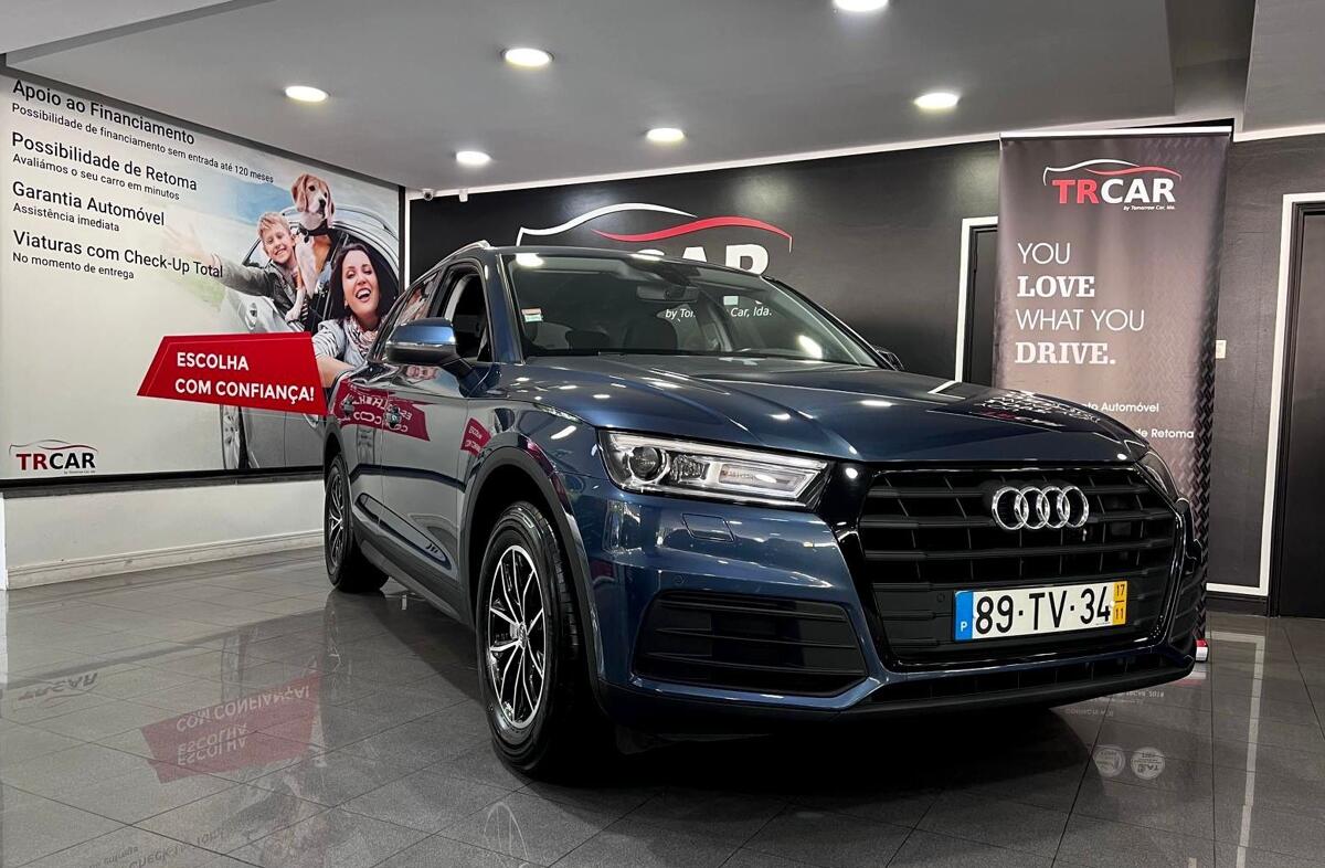 AUDI Q5 2.0 TDi Business Line S-line