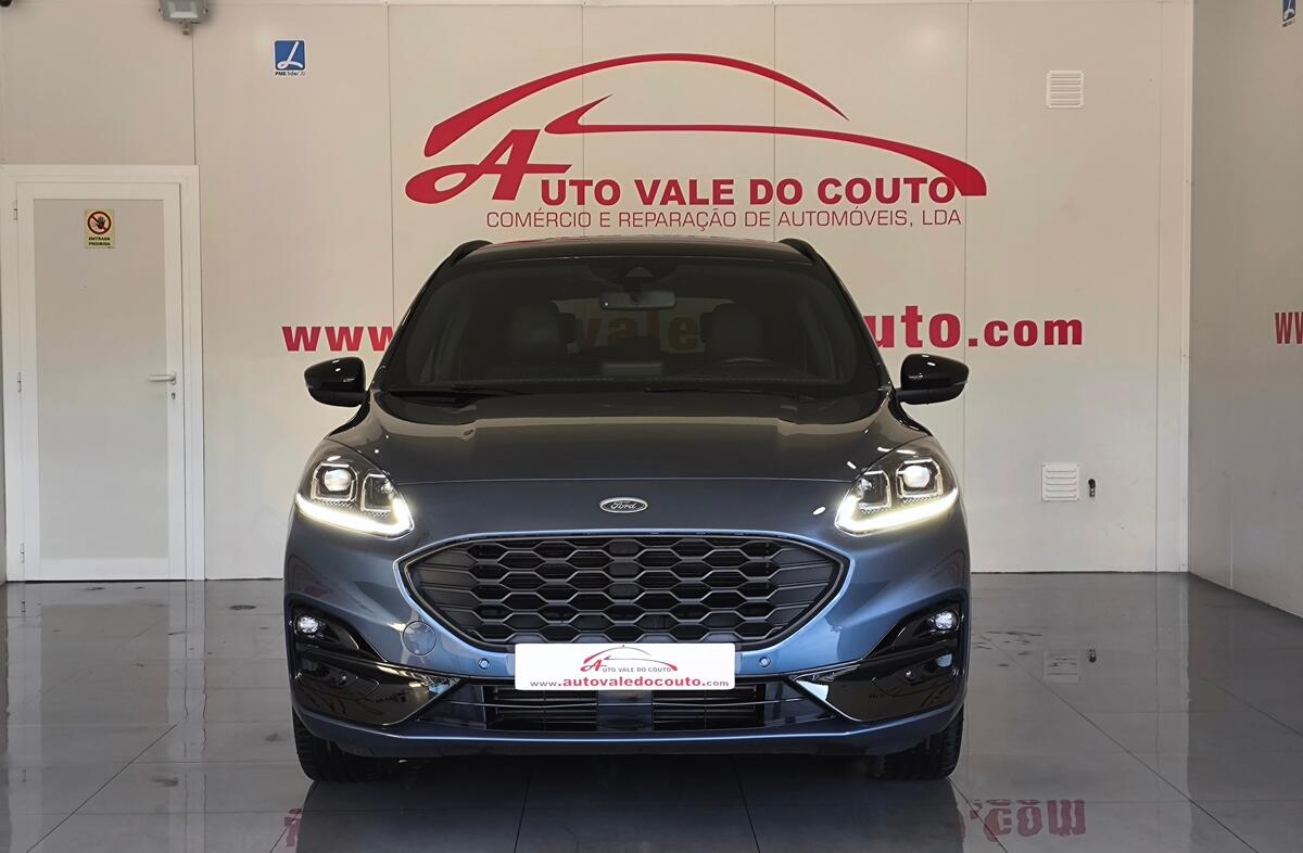 FORD Kuga 1.5 EcoBoost ST-Line X