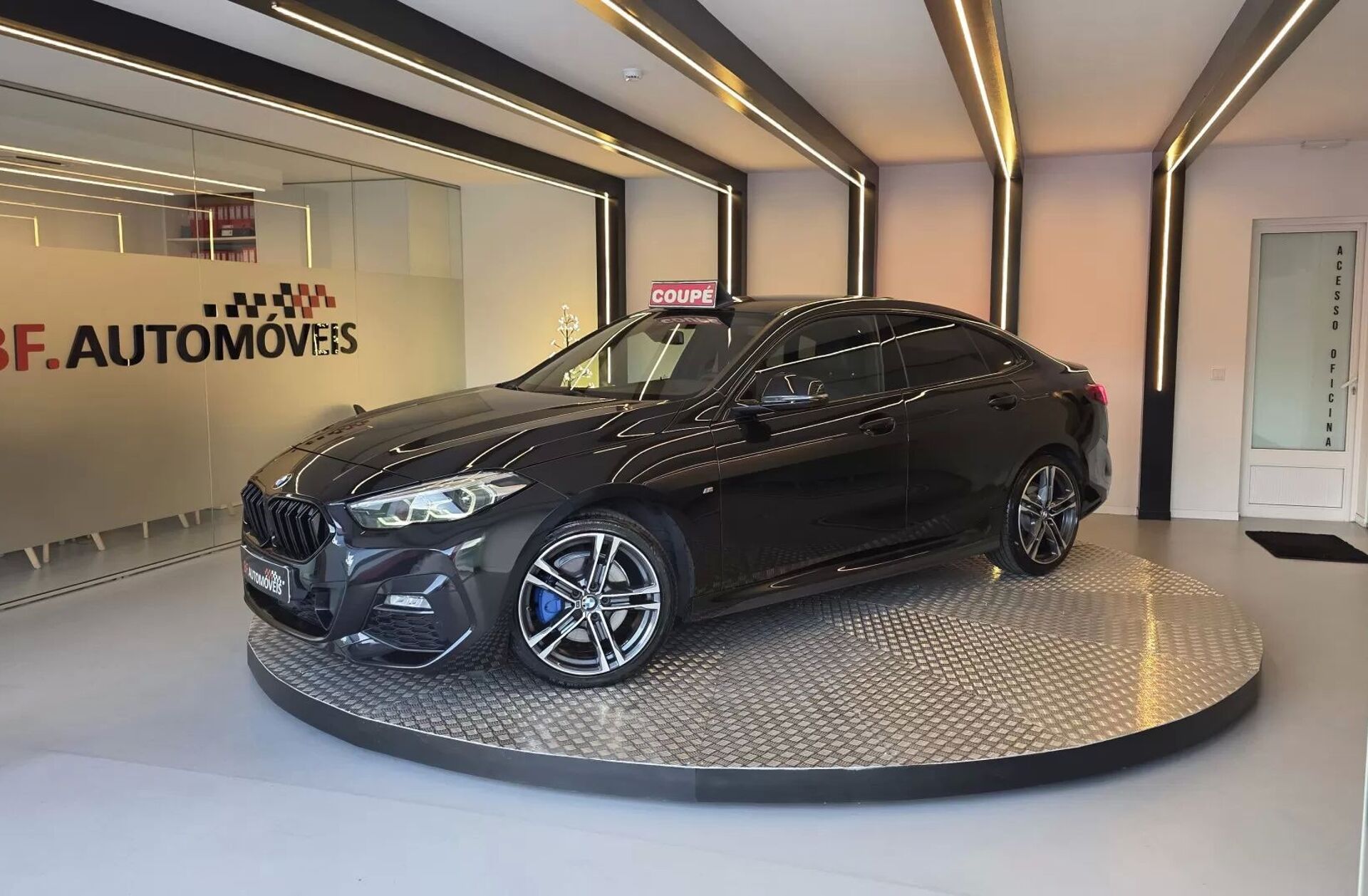 BMW Serie-2 216 d Gran Coupé Pack Desportivo M