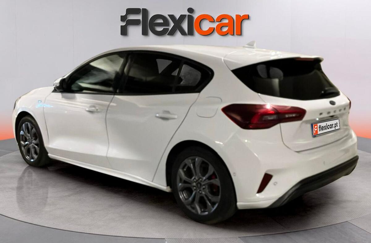 FORD Focus 1.0 EcoBoost MHEV ST-Line