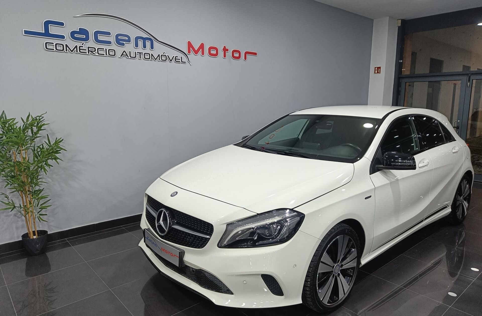 MERCEDES Classe A A 180 Dynamic Edition