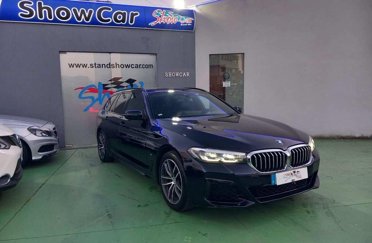 BMW Serie-5 520 d Pack Desportivo M Auto