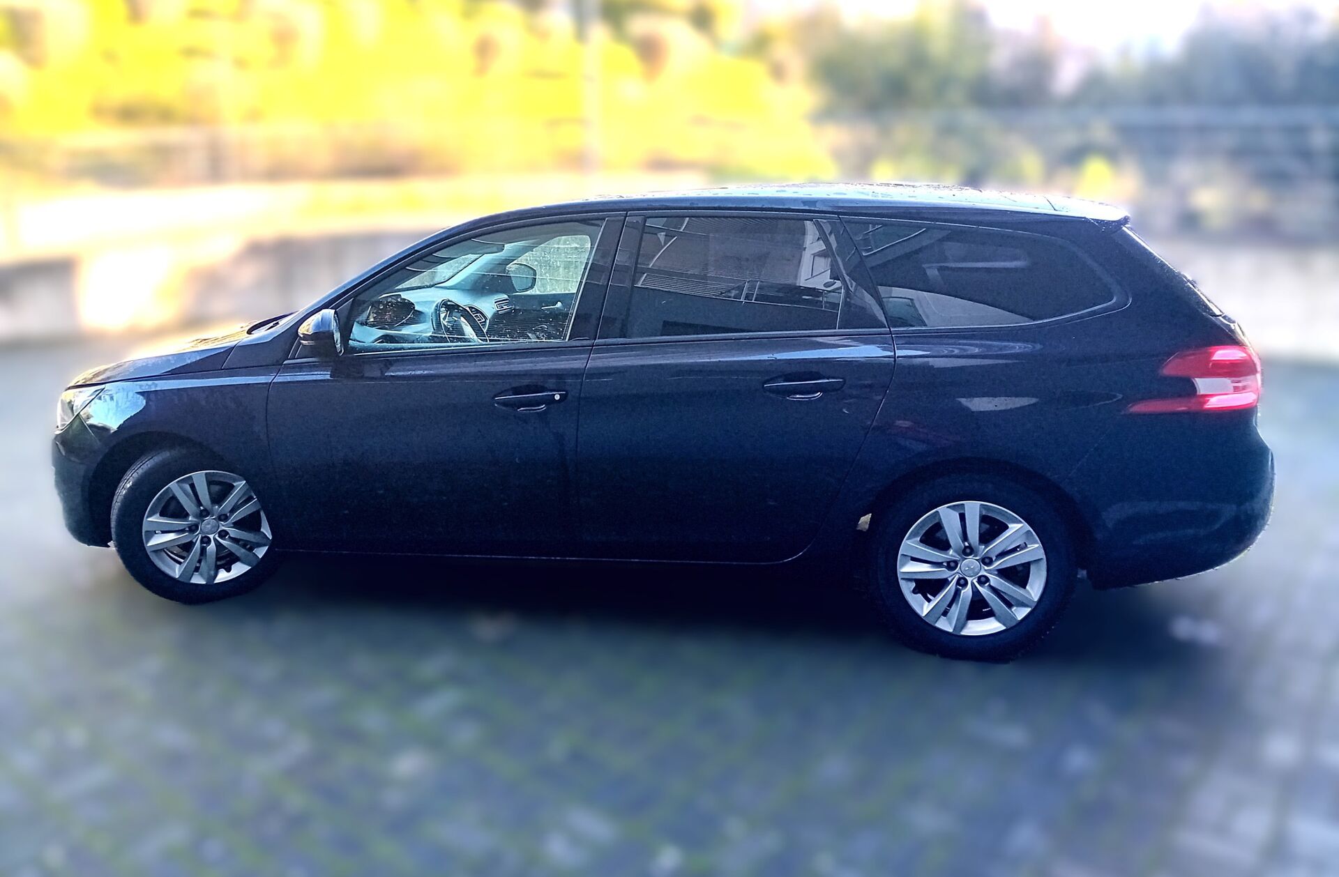 PEUGEOT 308 SW 1.6 BlueHDi Active