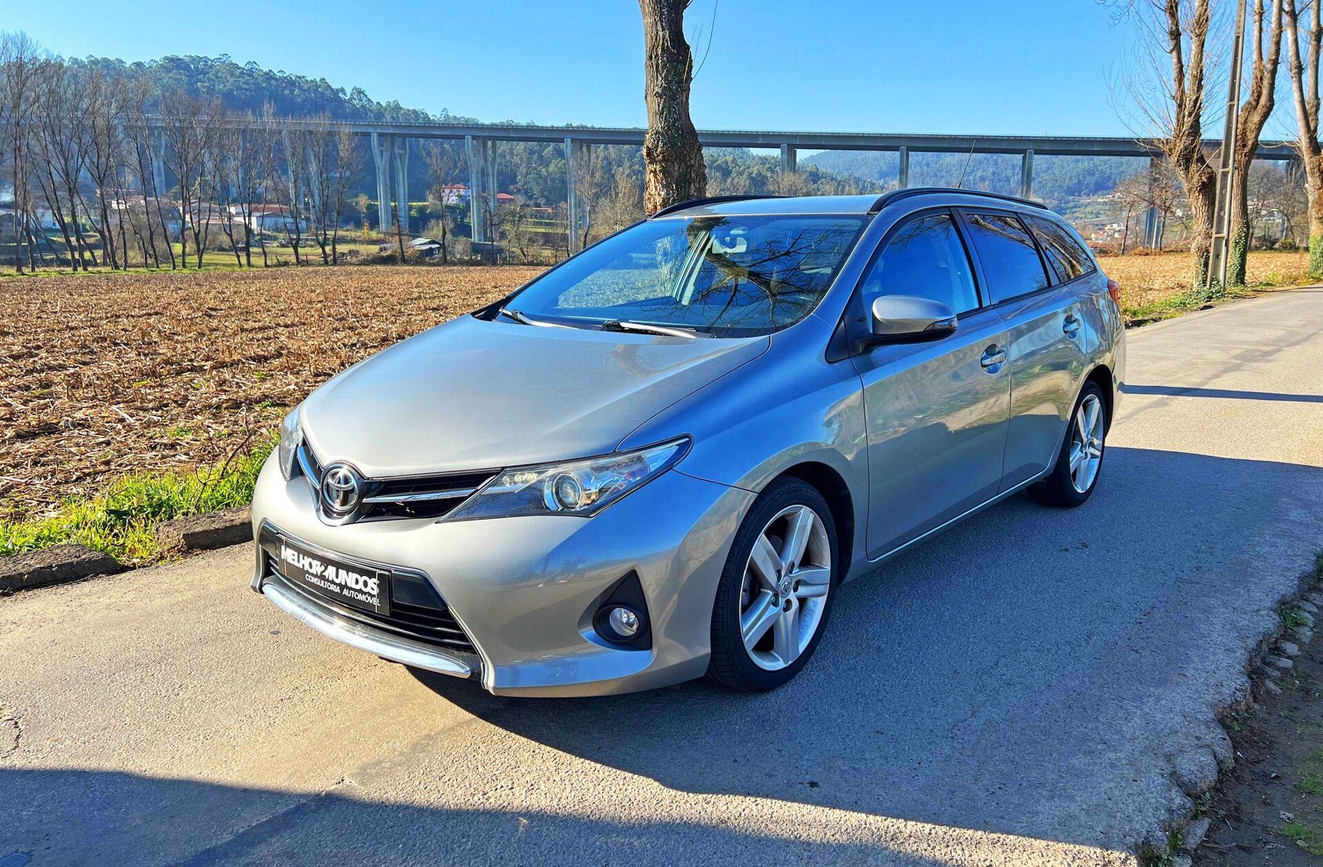 TOYOTA Auris 1.4 D-4D Com.+P.Sport+Navi