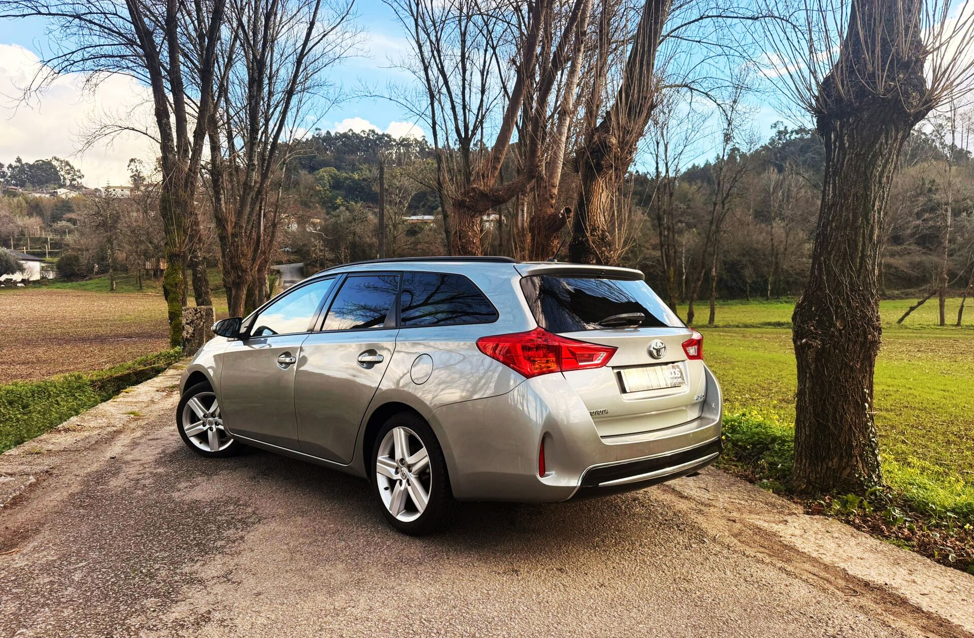 TOYOTA Auris 1.4 D-4D Com.+P.Sport+Navi