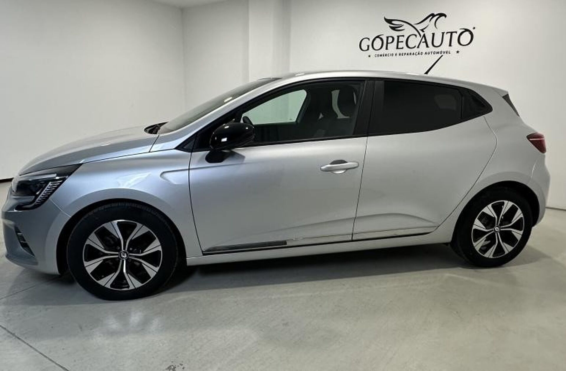 RENAULT Clio 1.0 TCe Evolution Bi-Fuel