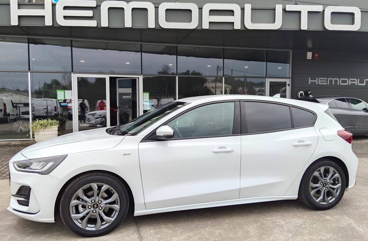 FORD Focus 1.0 EcoBoost MHEV ST-Line Aut.
