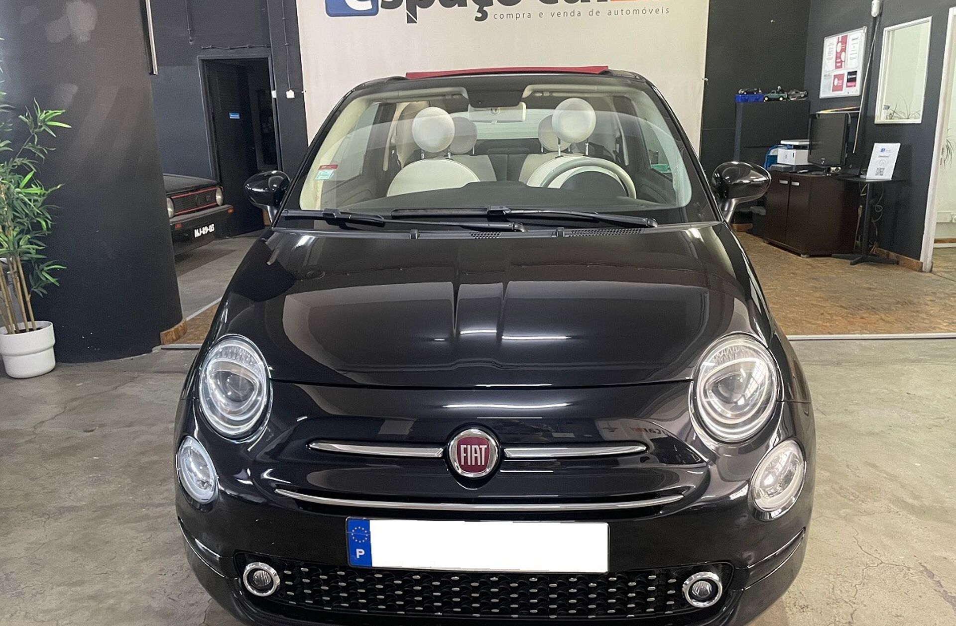 FIAT 500 C 1.0 Hybrid Lounge