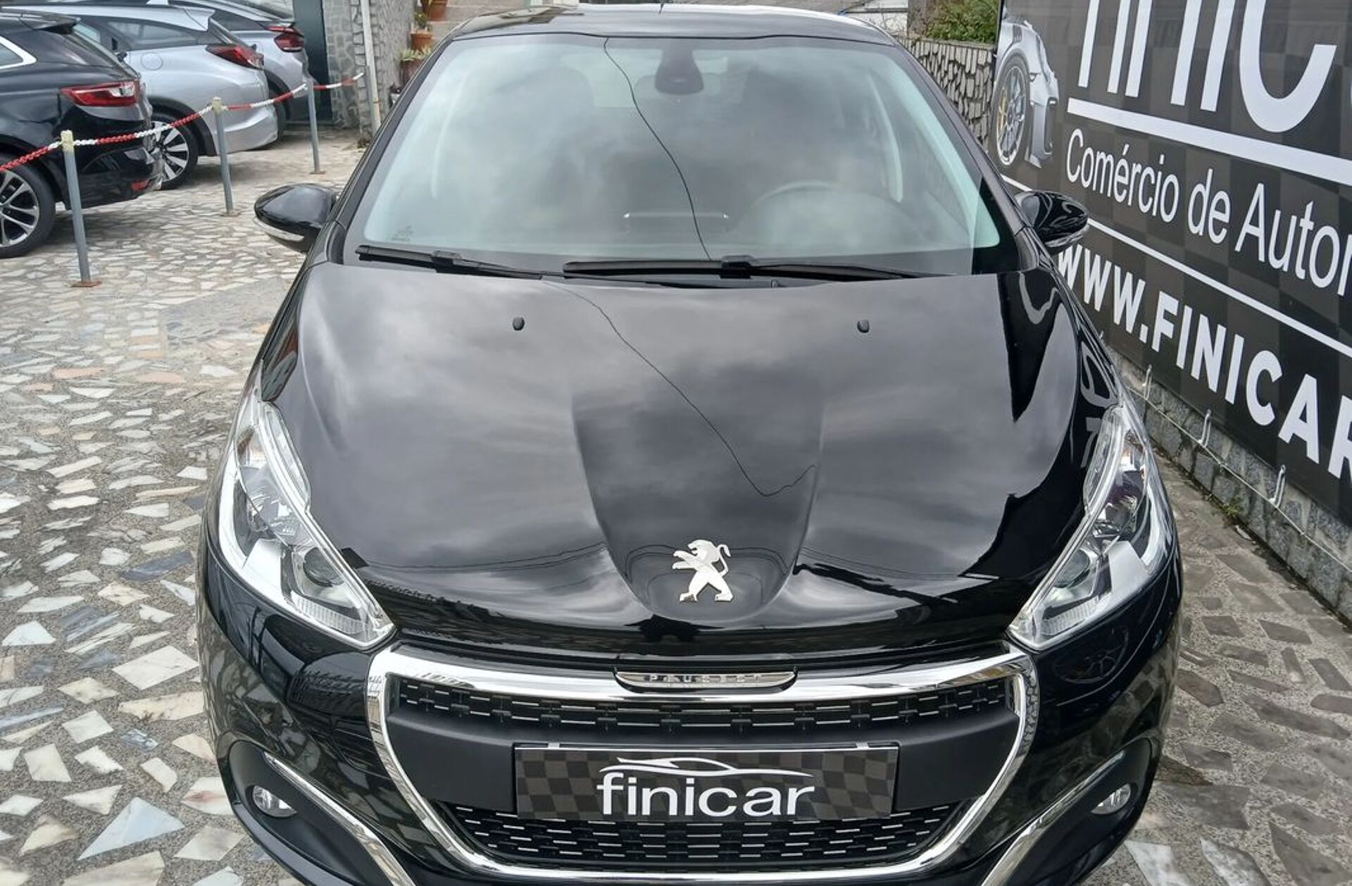 PEUGEOT 208 1.5 BlueHDi Signature