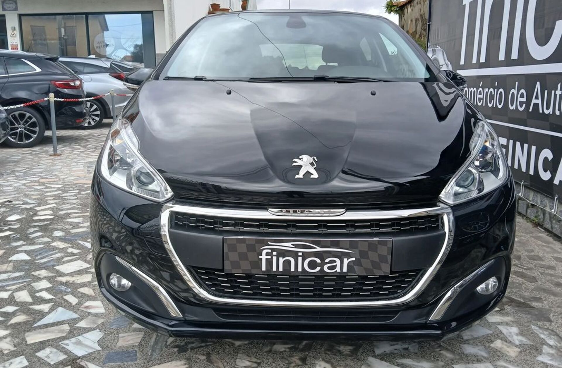 PEUGEOT 208 1.5 BlueHDi Signature