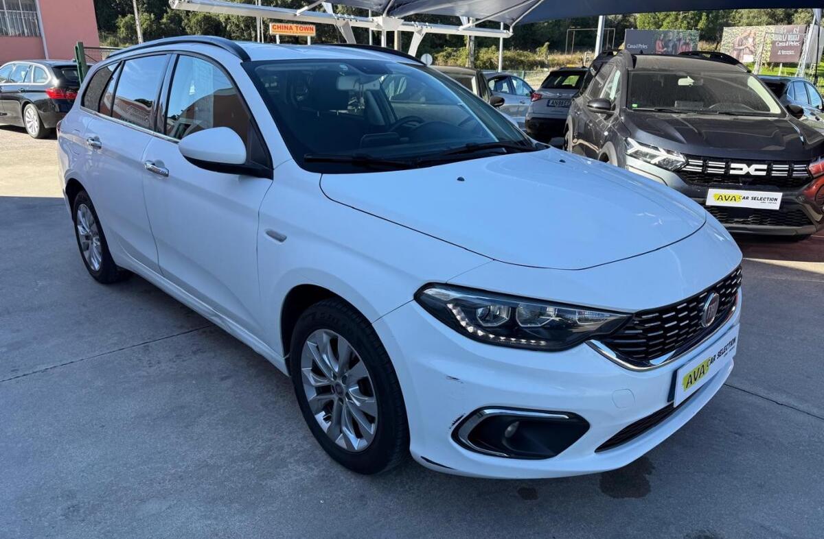 FIAT Tipo 1.3 M-Jet Lounge