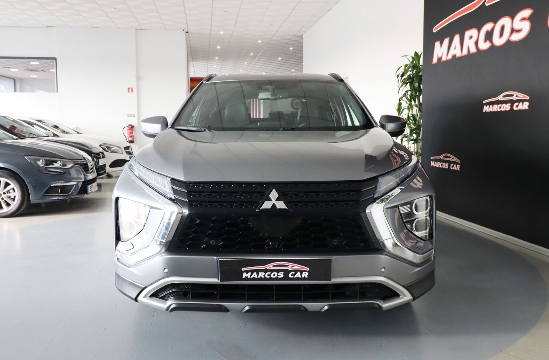 MITSUBISHI Eclipse Cross 2.4 PHEV eMotion