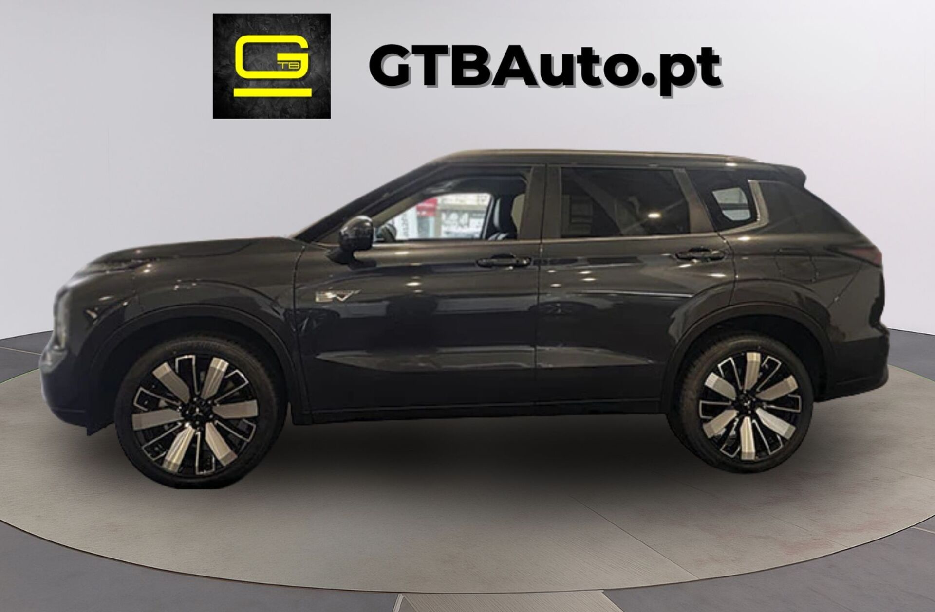 MITSUBISHI Outlander 2.4 PHEV Instyle