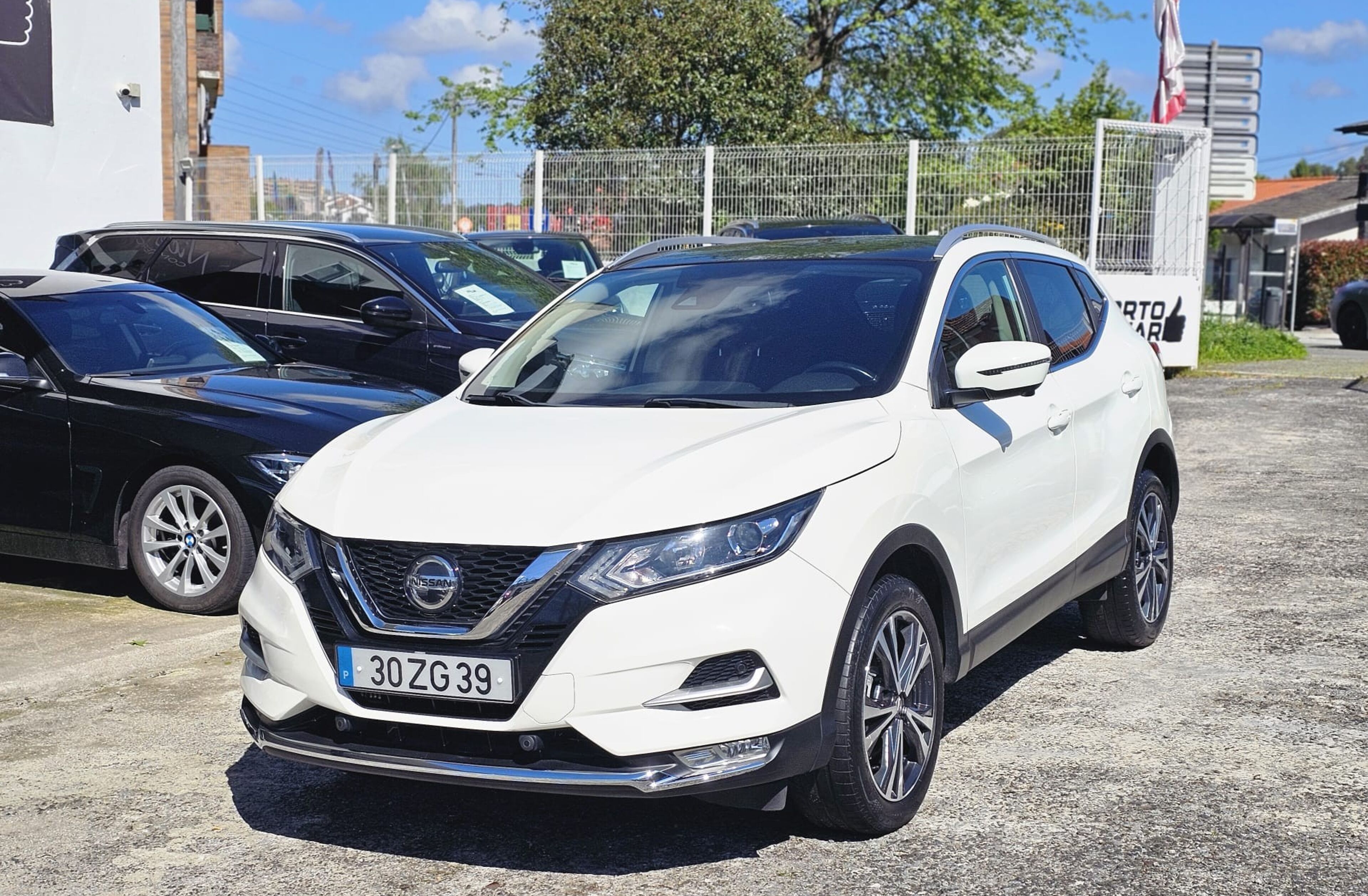 NISSAN Qashqai 1.3 DIG-T Tekna