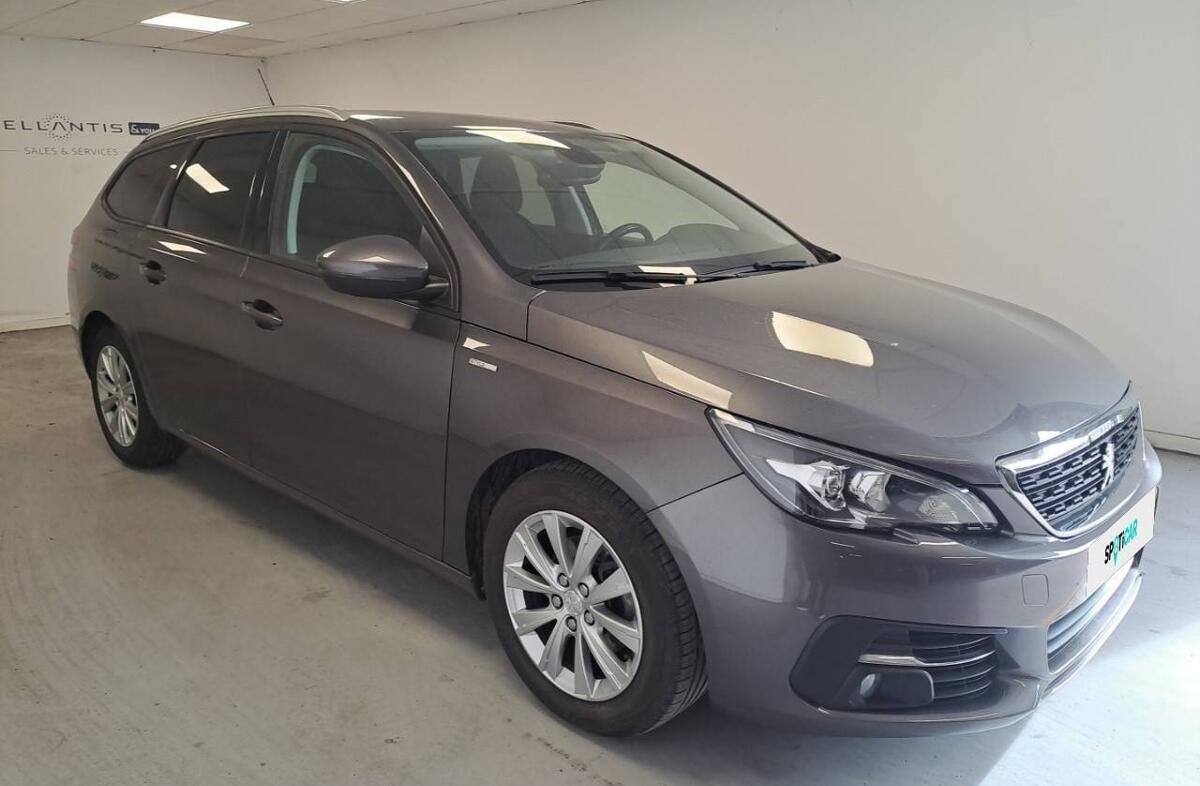 PEUGEOT 308 1.2 PureTech Style