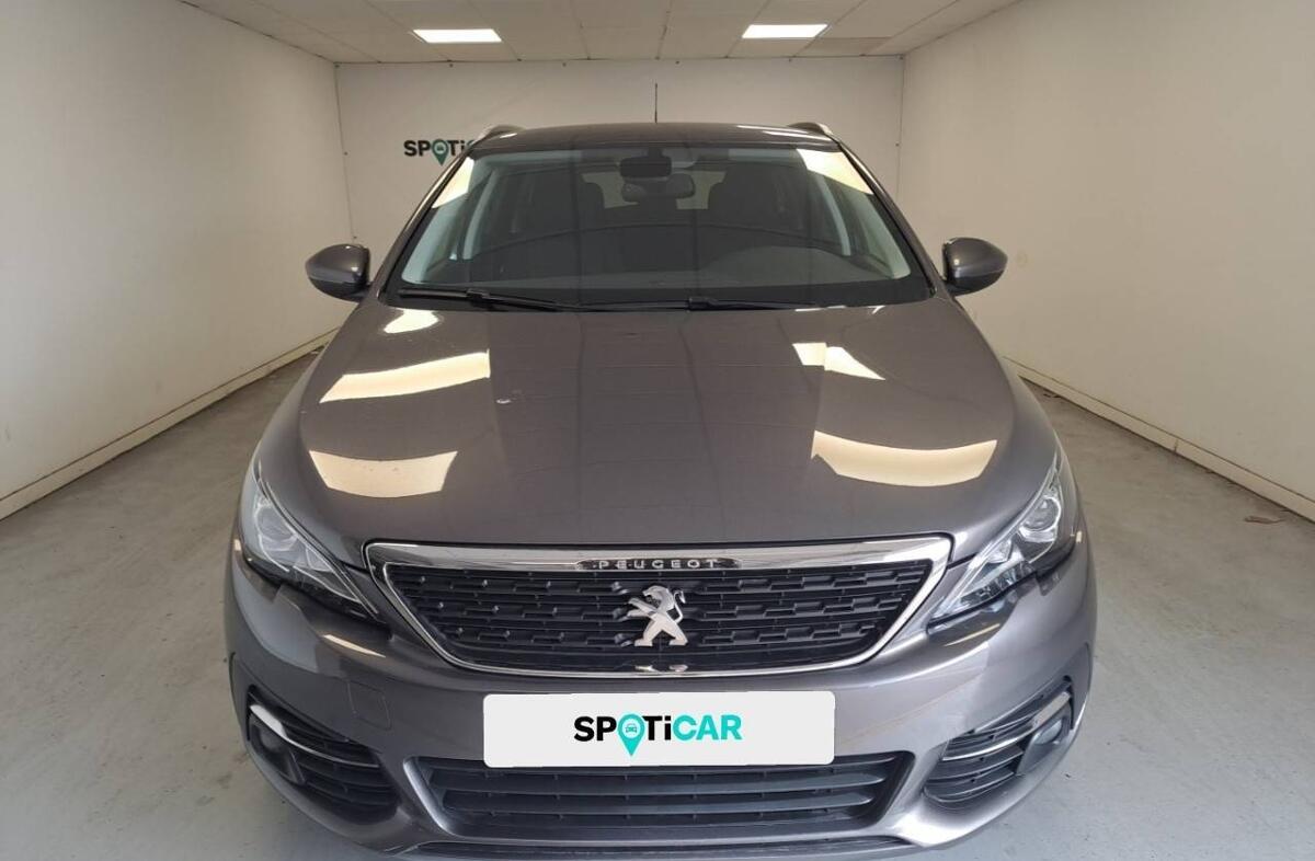 PEUGEOT 308 1.2 PureTech Style