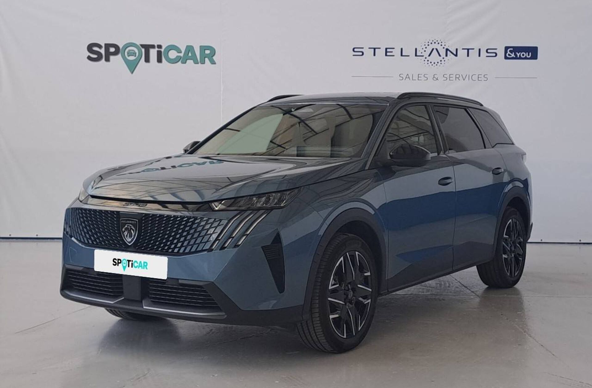 PEUGEOT 5008 1.2 Hybrid Allure e-DCS6