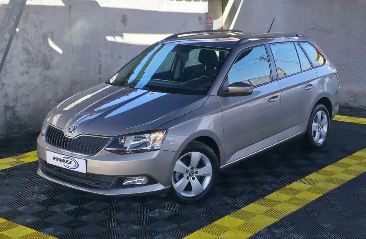 SKODA Fabia 1.0 Active