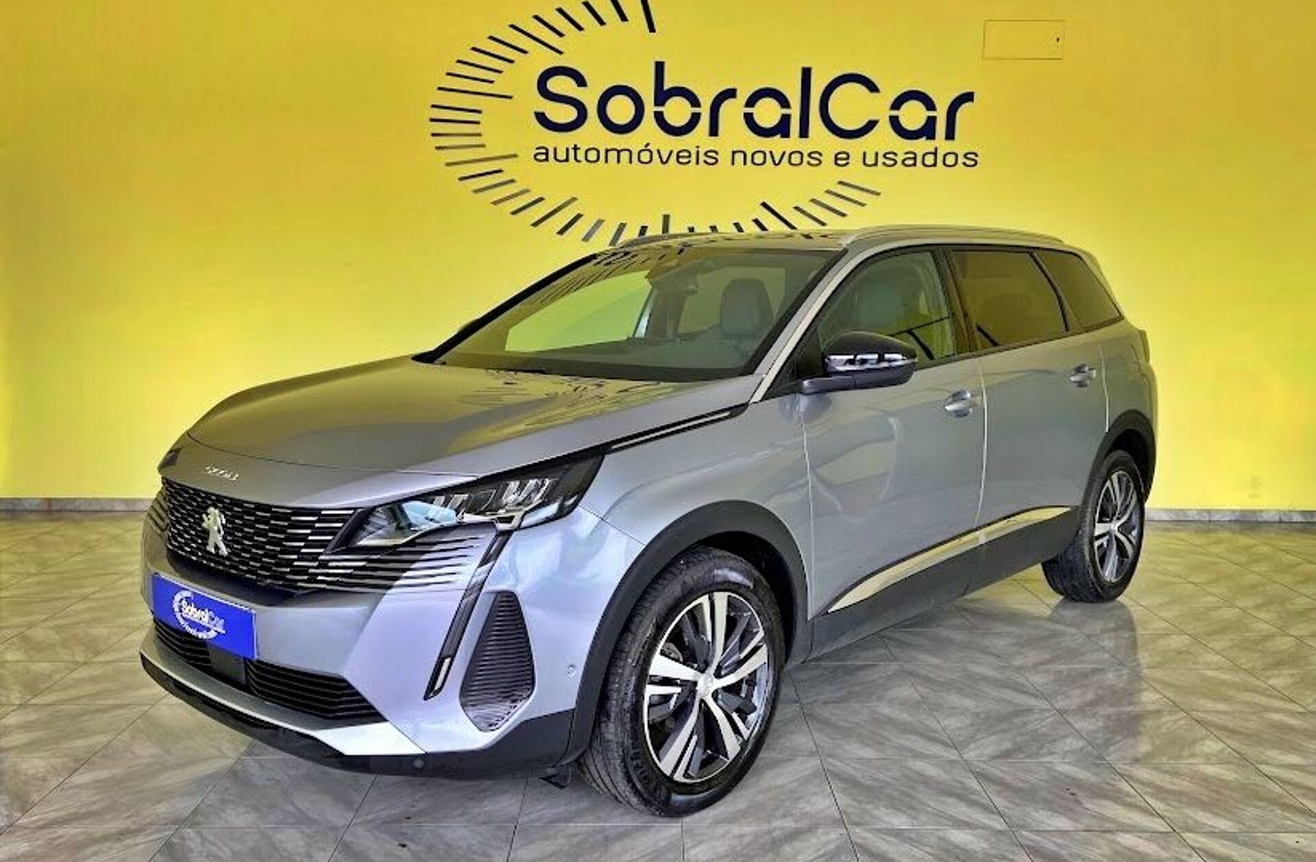 PEUGEOT 5008 1.2 PureTech Allure Pack