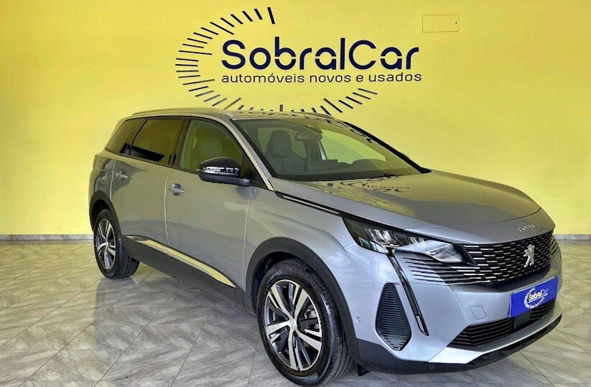 PEUGEOT 5008 1.2 PureTech Allure Pack