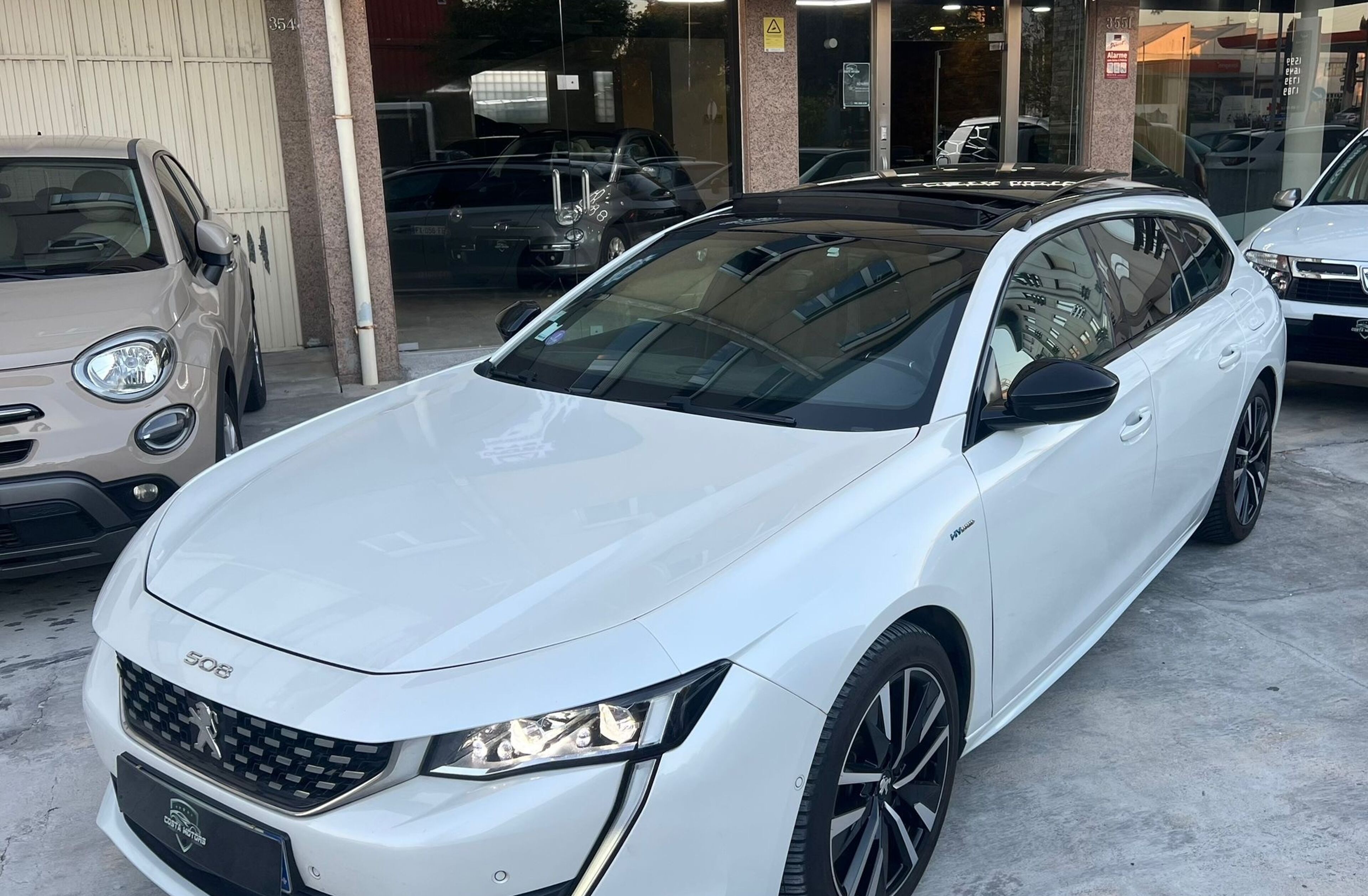 PEUGEOT 508 1.6 Hybrid GT Pack e-EAT8