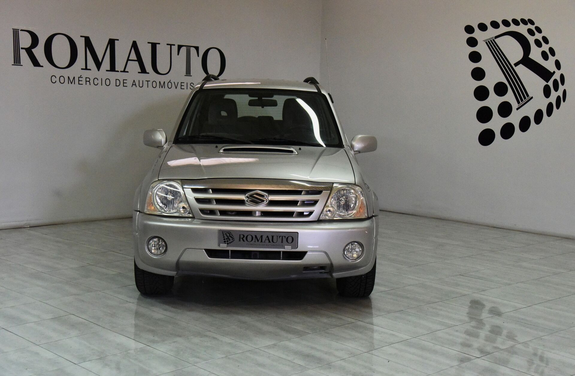 SUZUKI Grand Vitara XL-7 2.0 HDi