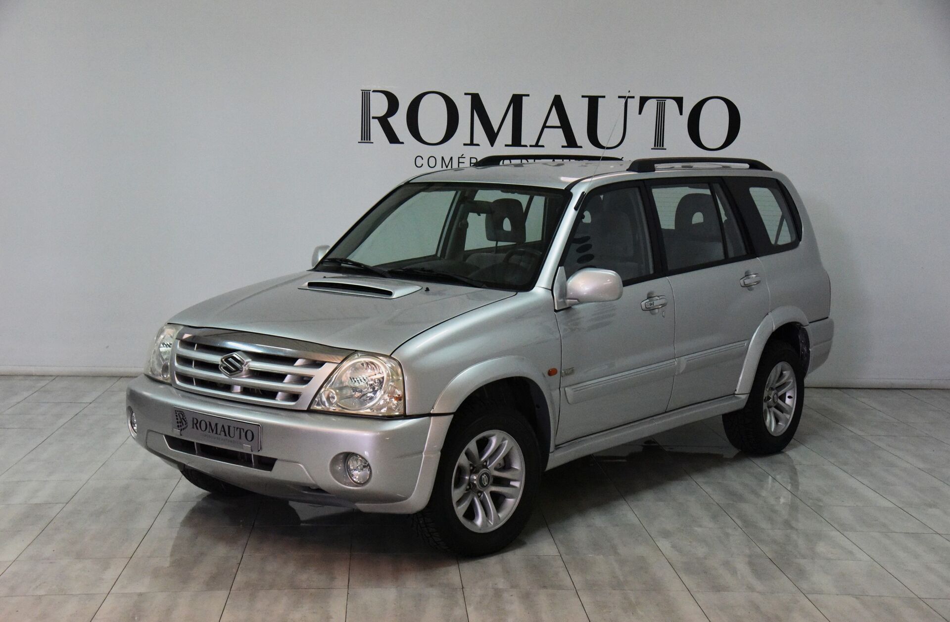 SUZUKI Grand Vitara XL-7 2.0 HDi