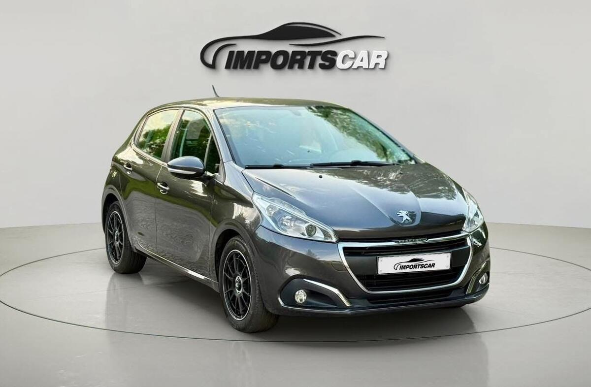 PEUGEOT 208 1.5 BlueHDi Allure