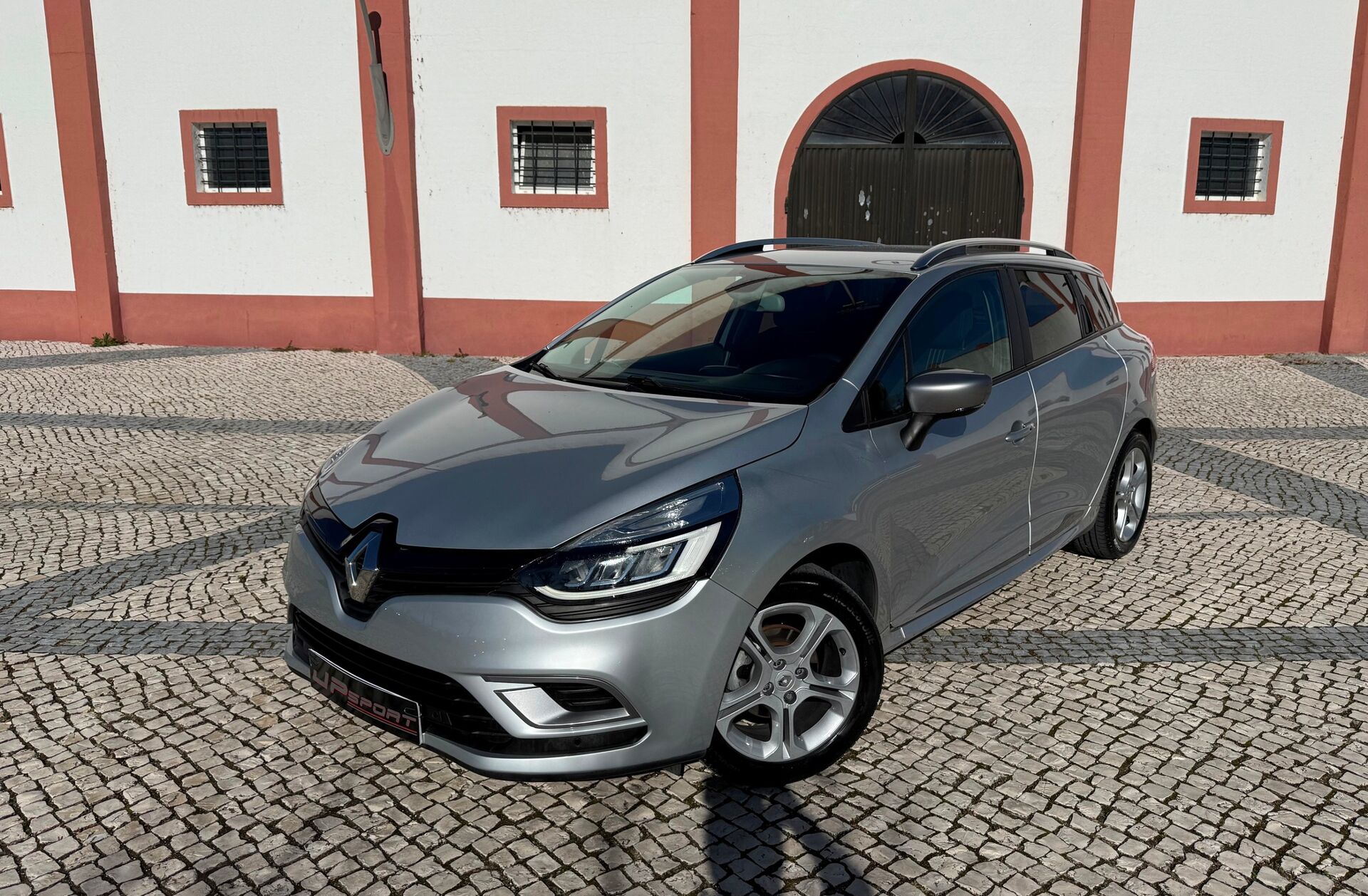 RENAULT Clio 1.2 TCe GT Line