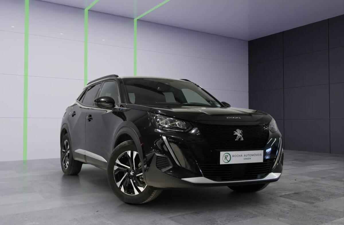 PEUGEOT 2008 e- 50 kWh GT