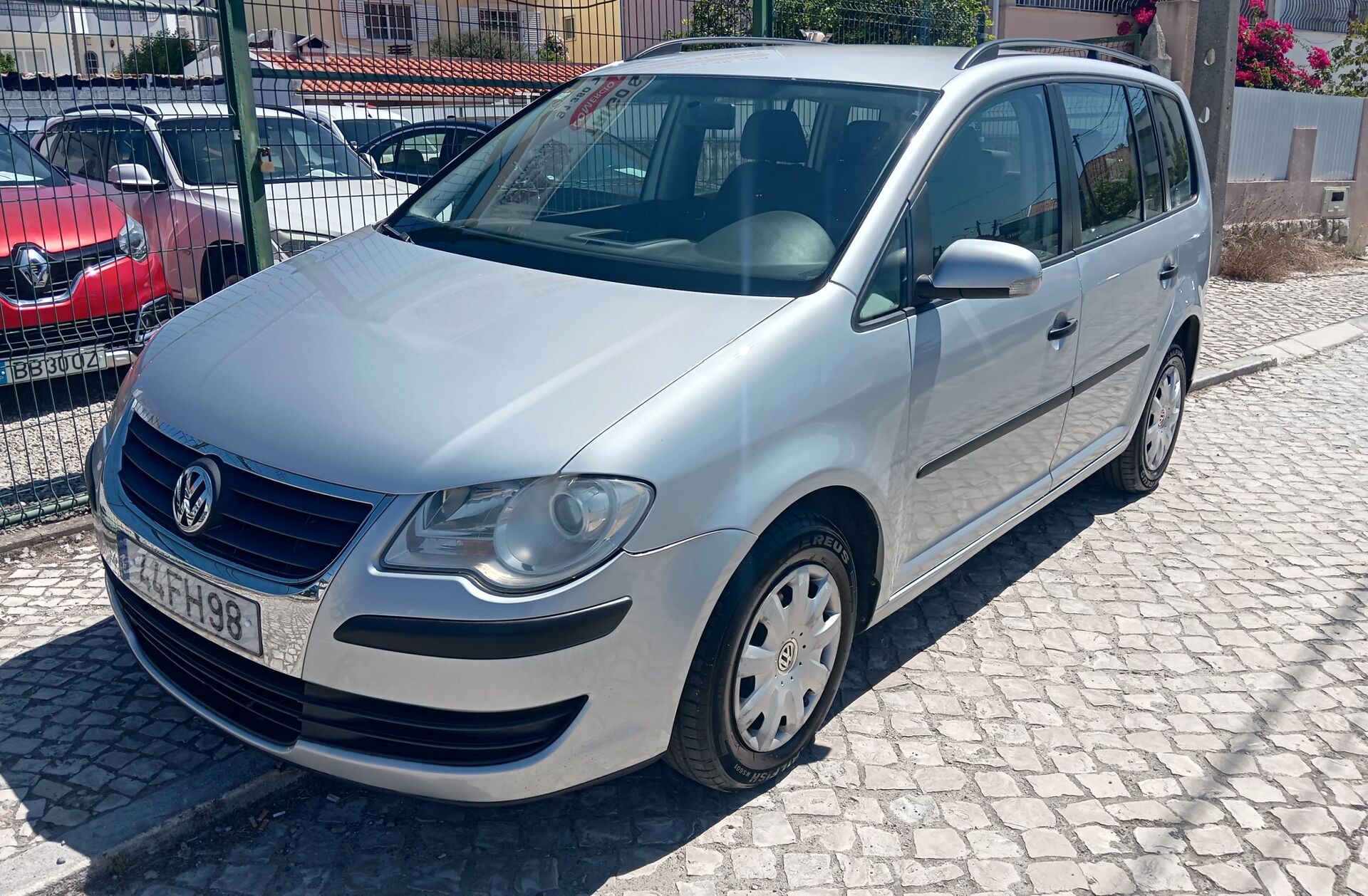 VOLKSWAGEN Touran 1.4 TSi Conceptline 7L