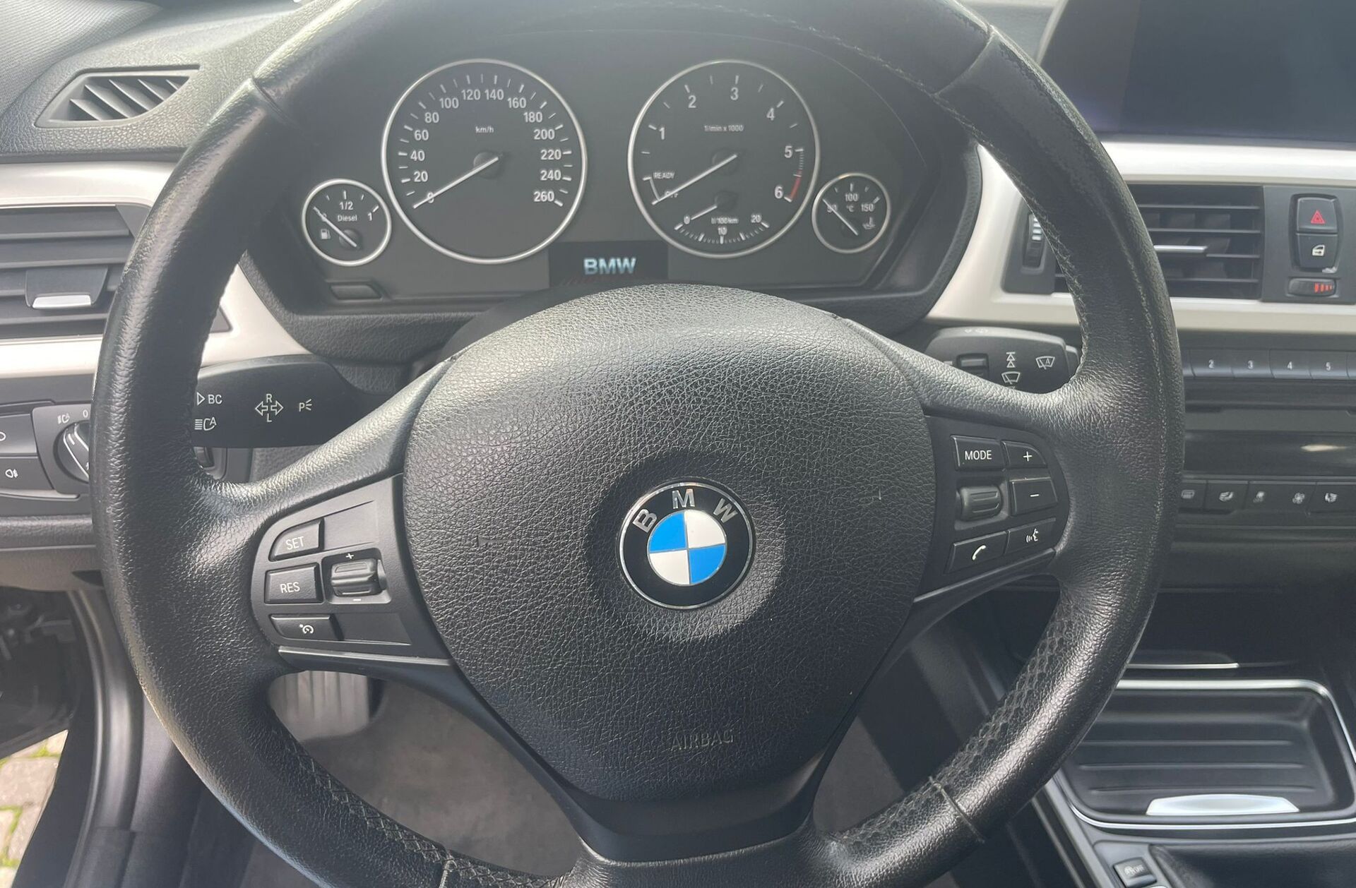 BMW Serie-3 318 d Line Luxury