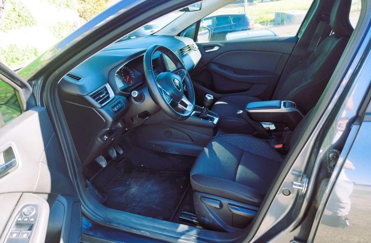 RENAULT Clio 1.0 TCe Zen Bi-Fuel