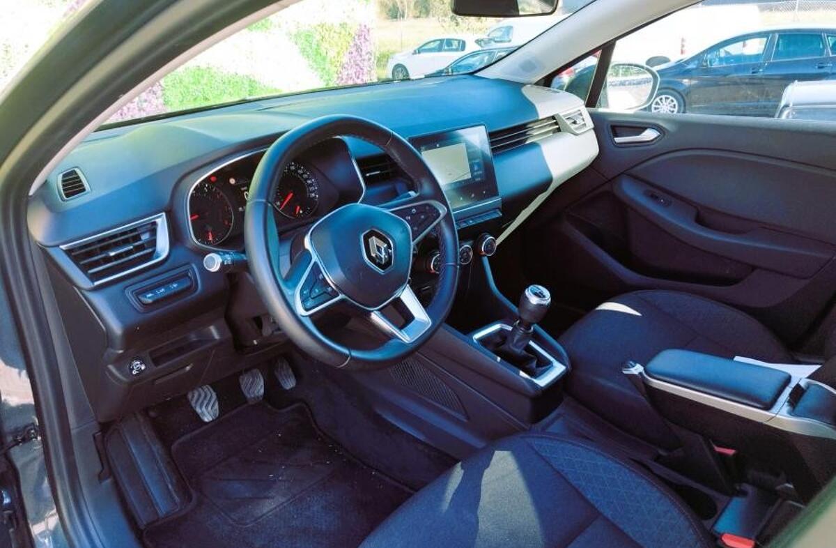 RENAULT Clio 1.0 TCe Zen Bi-Fuel