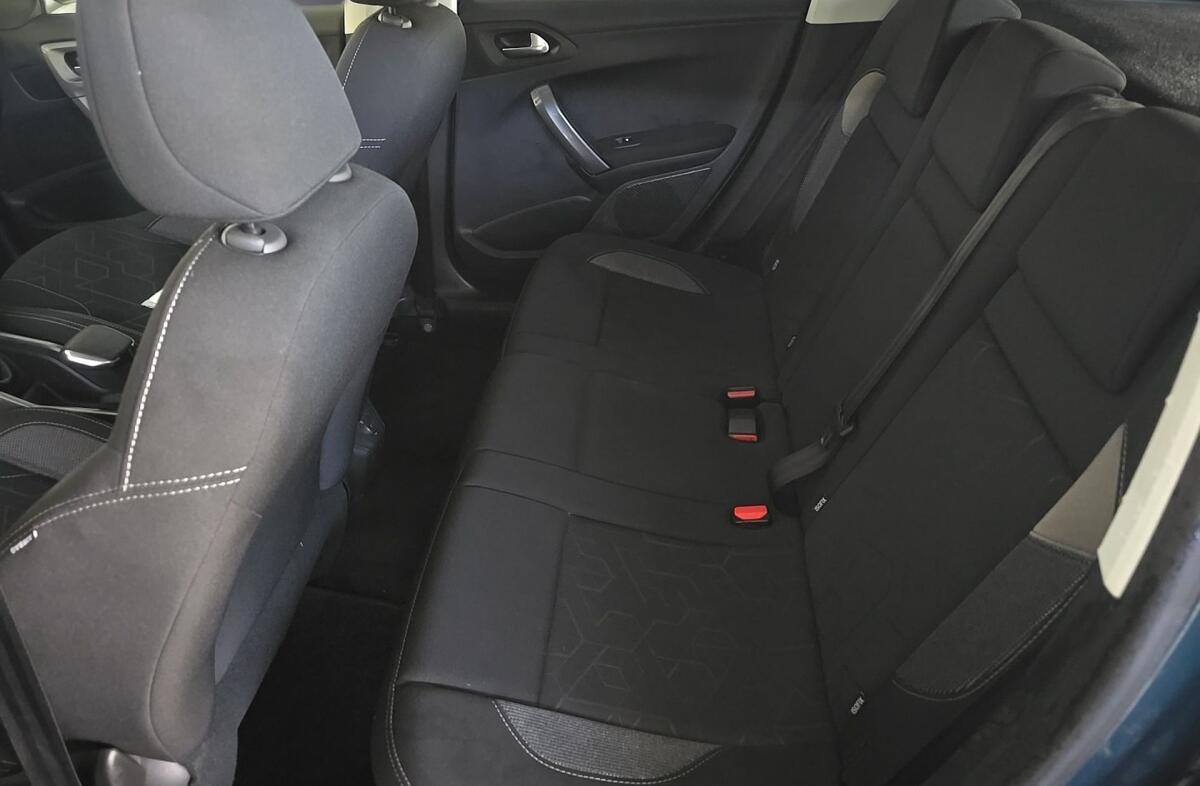 PEUGEOT 2008 1.6 BlueHDi Active