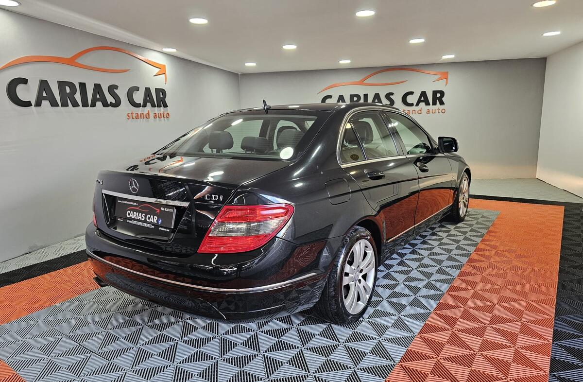 MERCEDES Classe C C 220 CDi Avantgarde Aut.