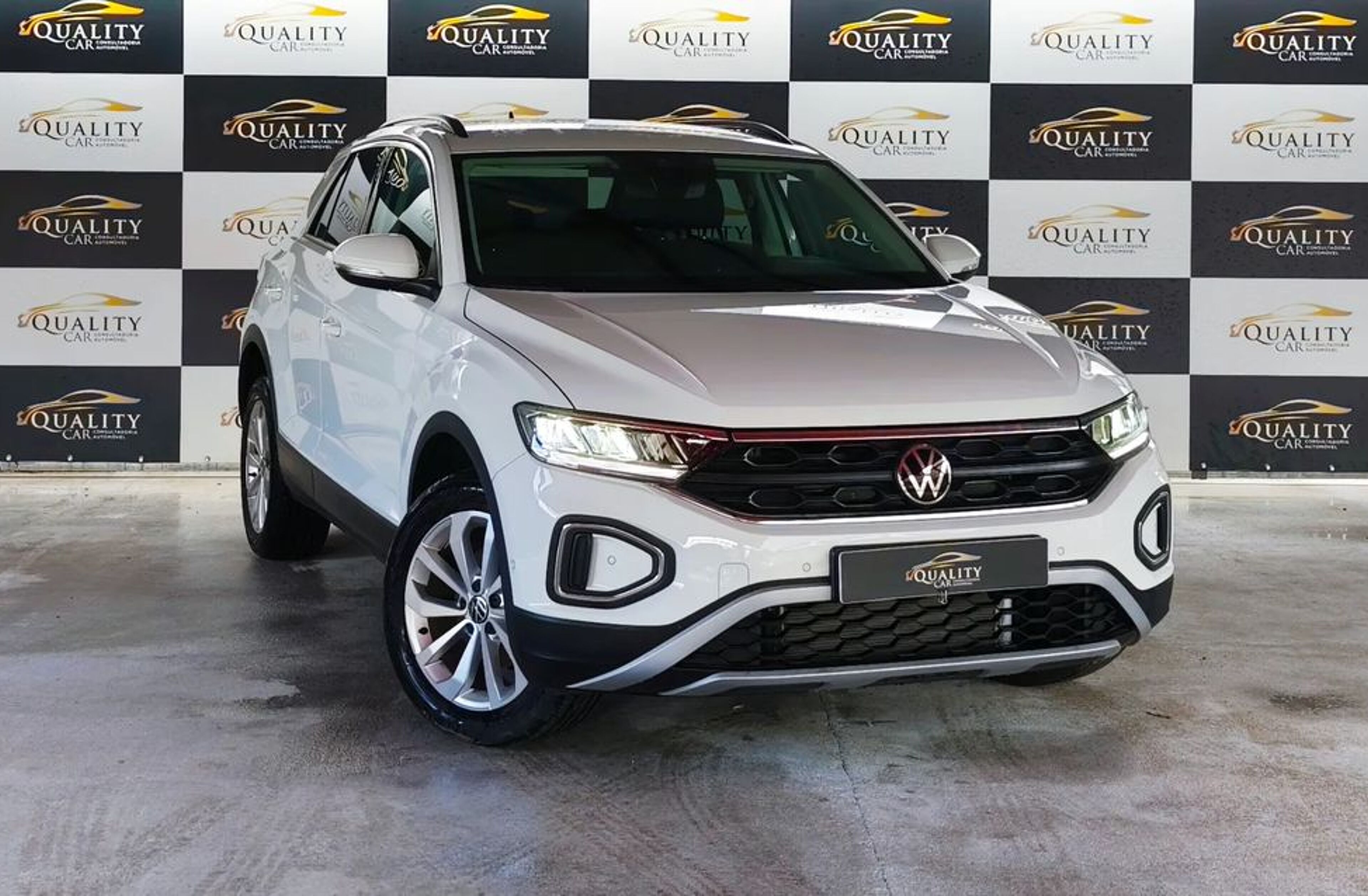 VOLKSWAGEN T-Roc 1.0 TSI Life