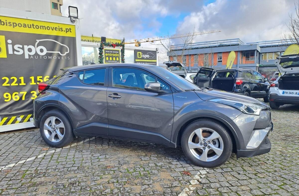 TOYOTA C-HR 1.8 HSD Comfort+P.Style