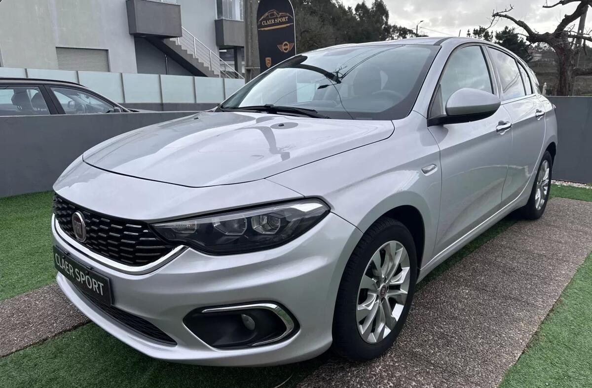 FIAT Tipo 1.3 M-Jet Lounge Tech
