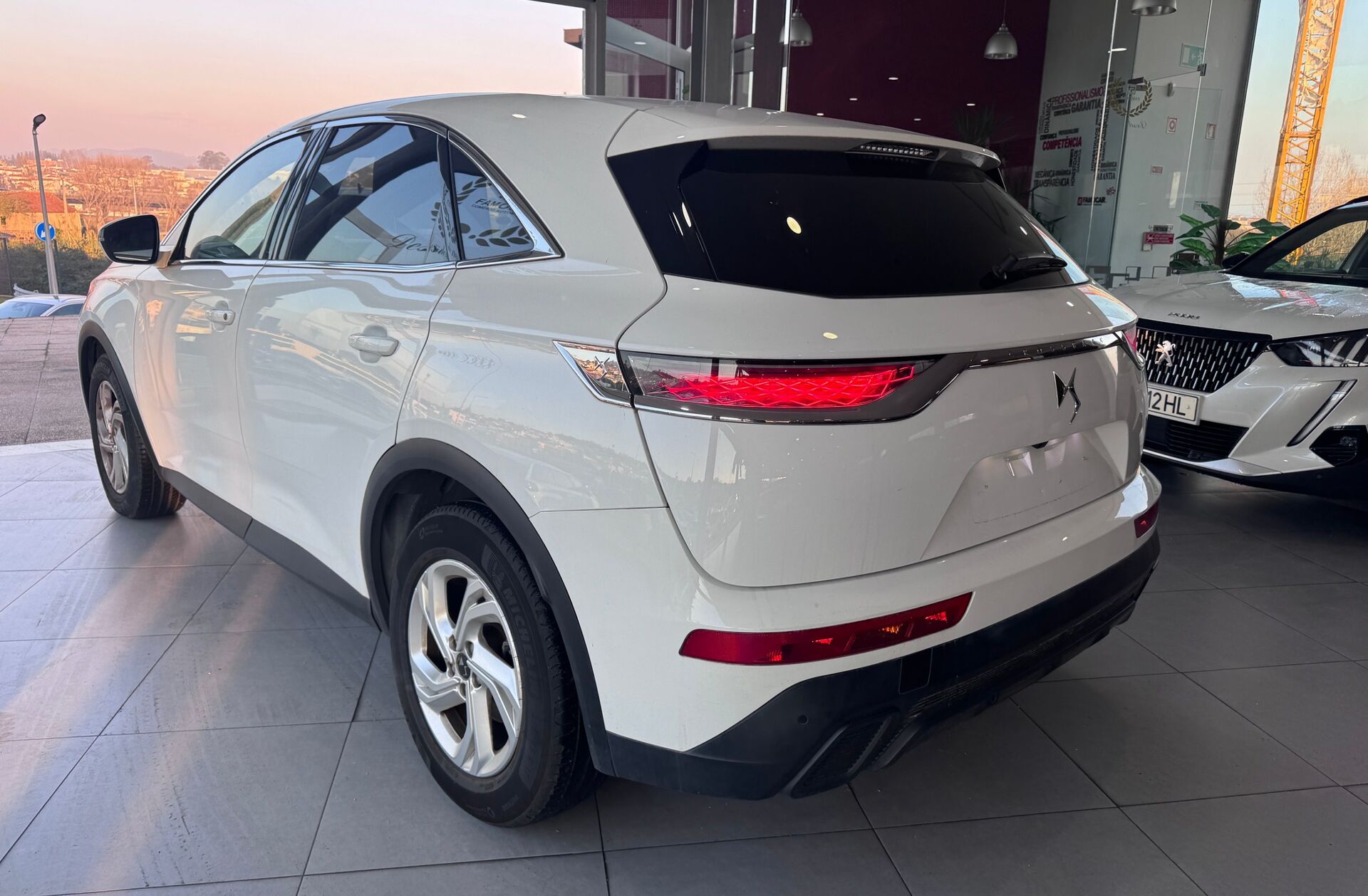 DS DS 7 CB 2.0 BlueHDi Performance Line EAT8