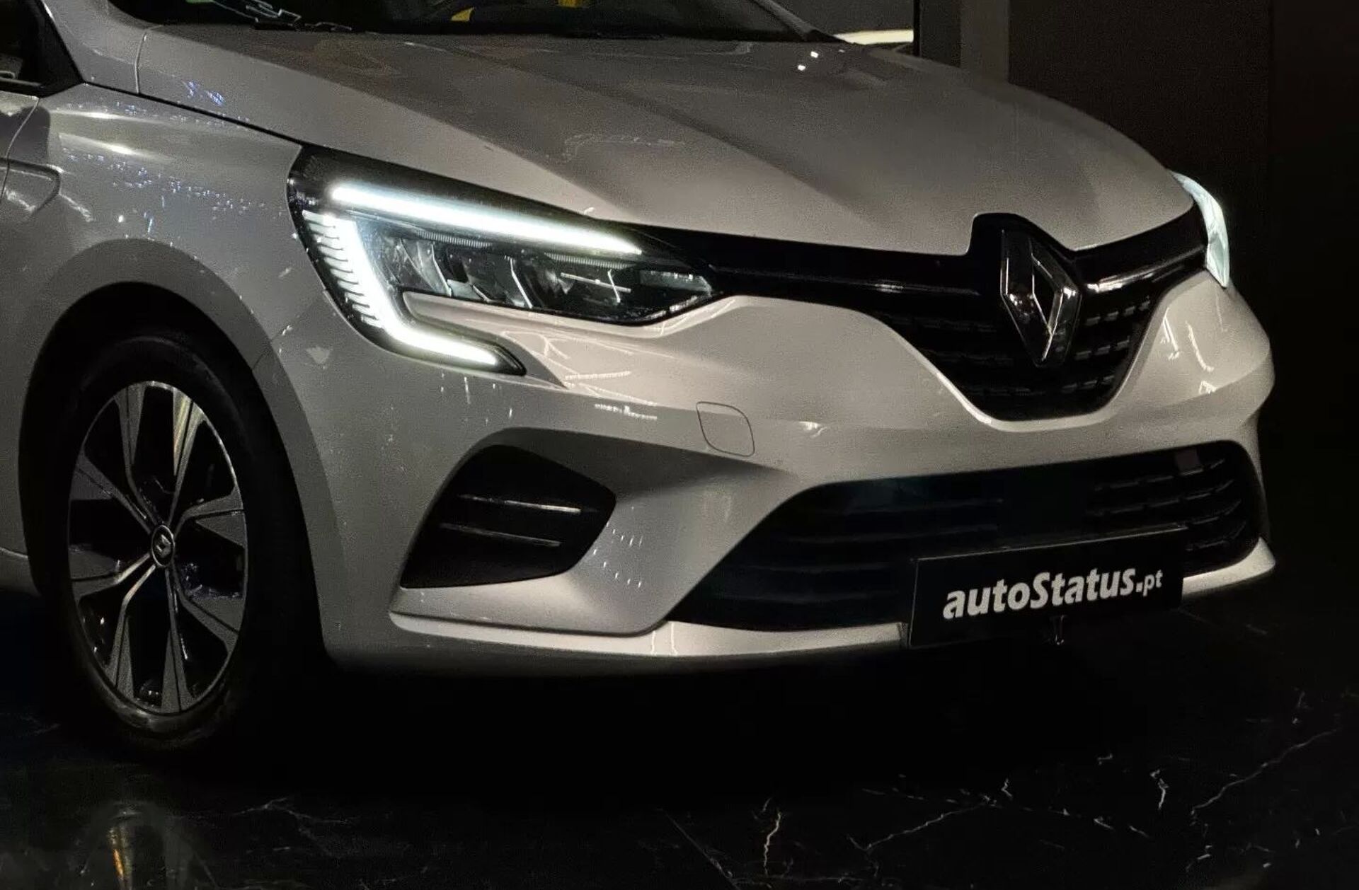 RENAULT Clio 1.0 TCe Evolution Bi-Fuel