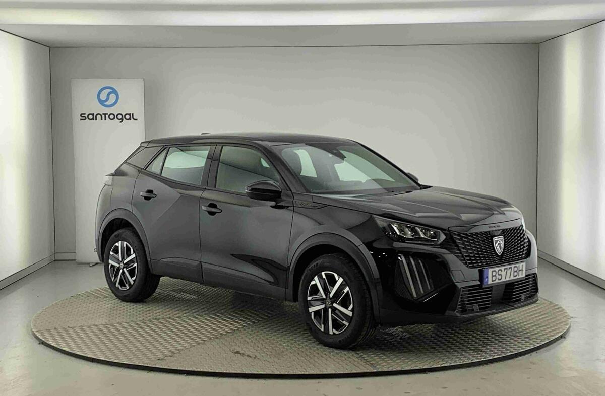 PEUGEOT 2008 1.2 PureTech Style