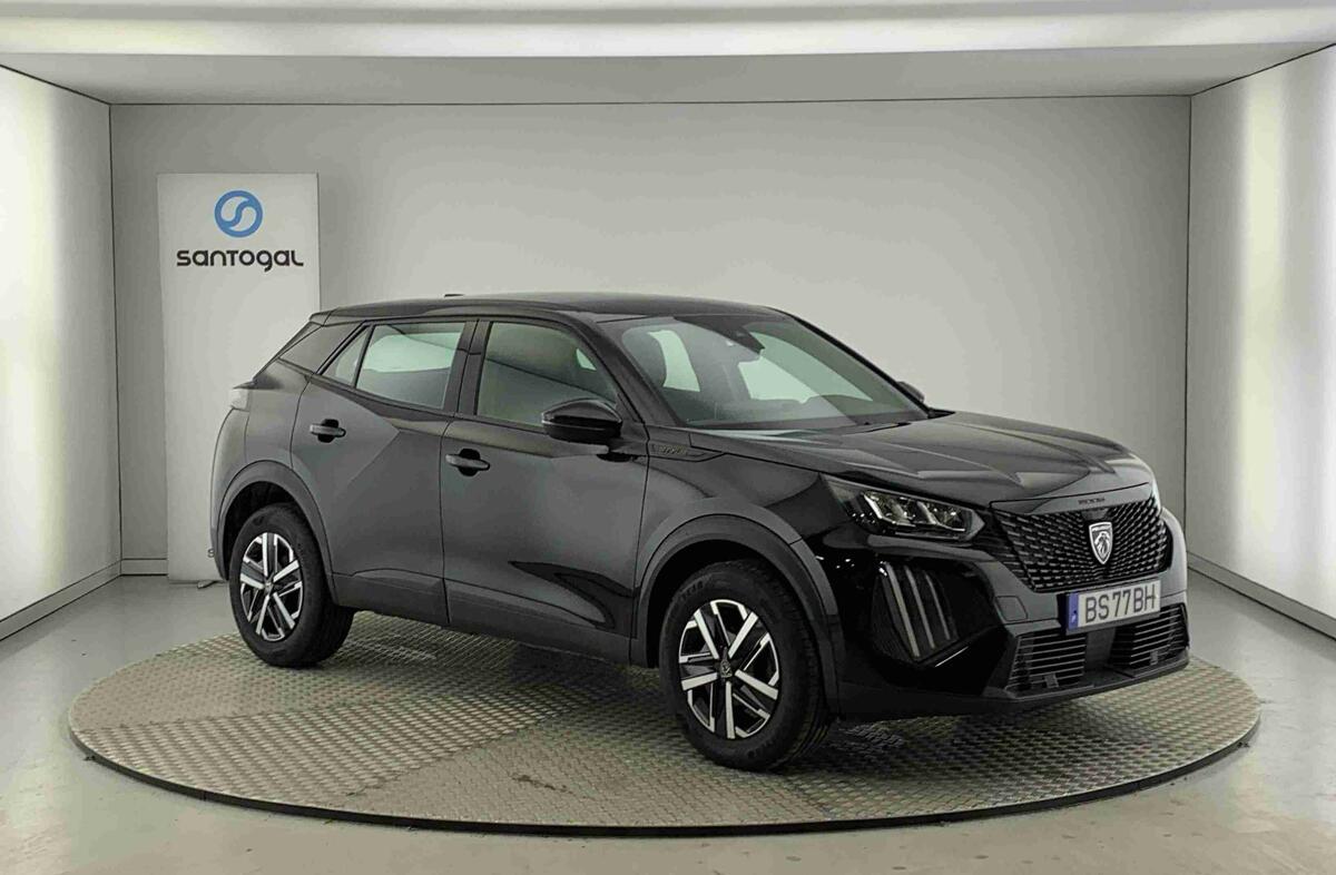 PEUGEOT 2008 1.2 PureTech Style