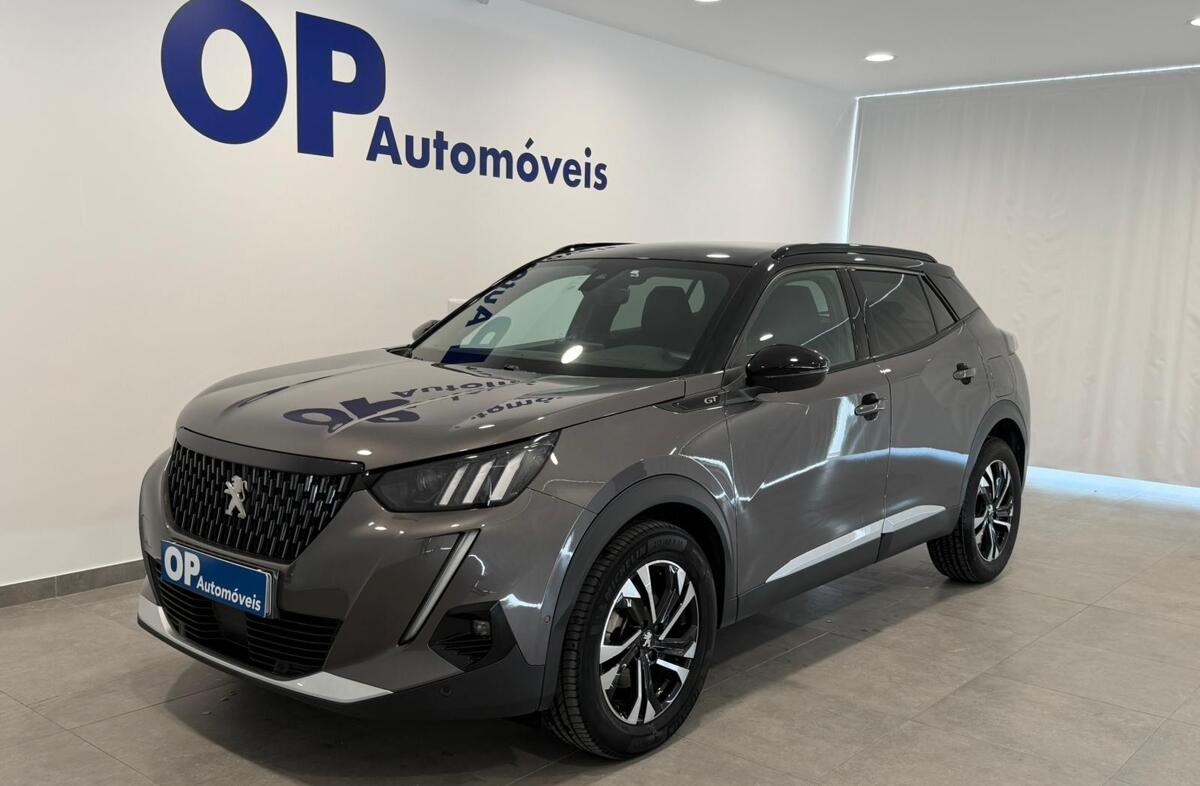 PEUGEOT 2008 1.5 BlueHDi GT EAT8