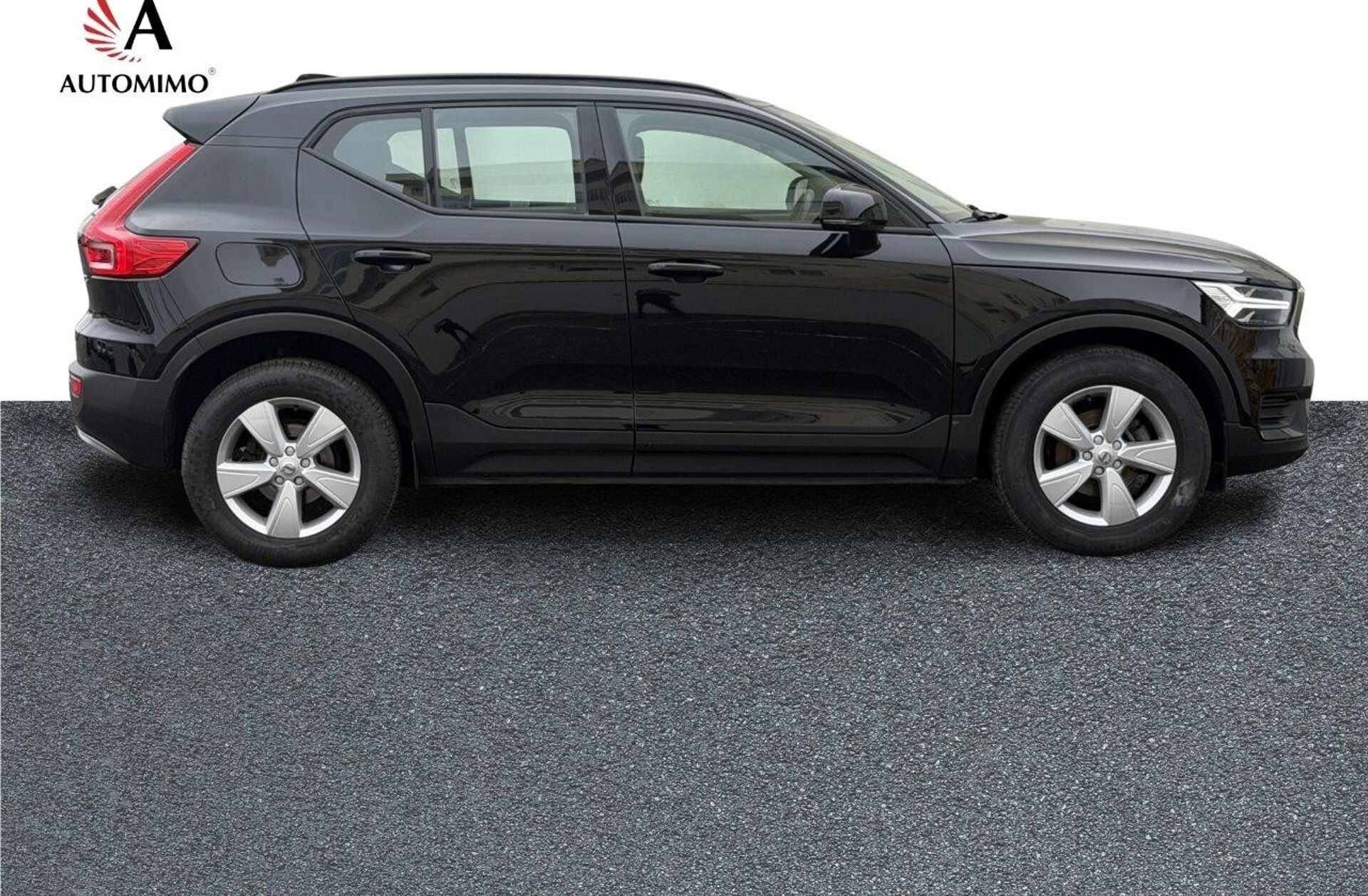 VOLVO XC40 2.0 D3 Momentum