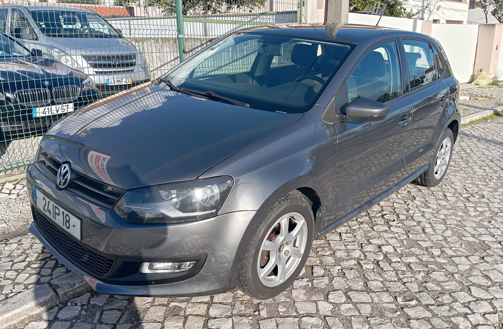 VOLKSWAGEN Polo 1.2 Confortline