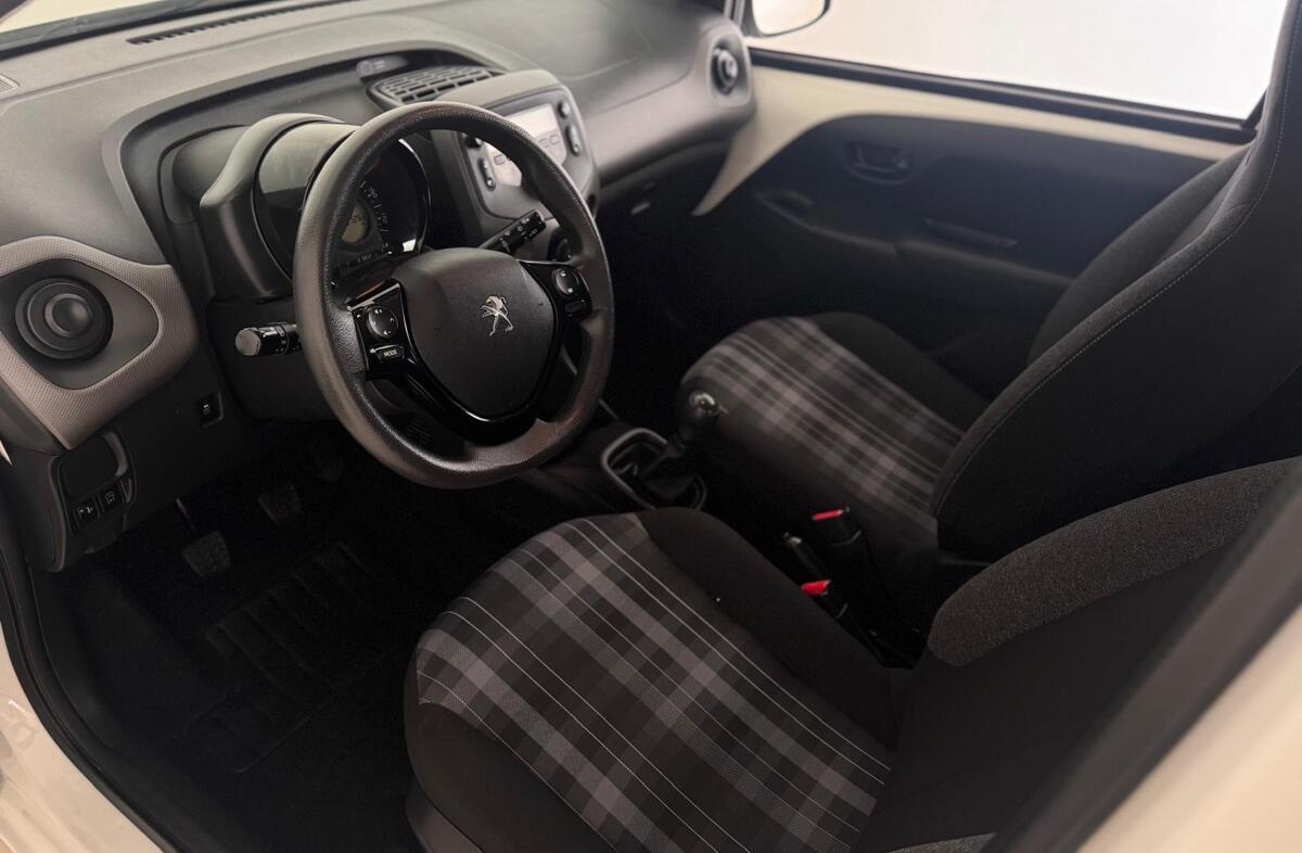 PEUGEOT 108 1.0 e-VTi Allure